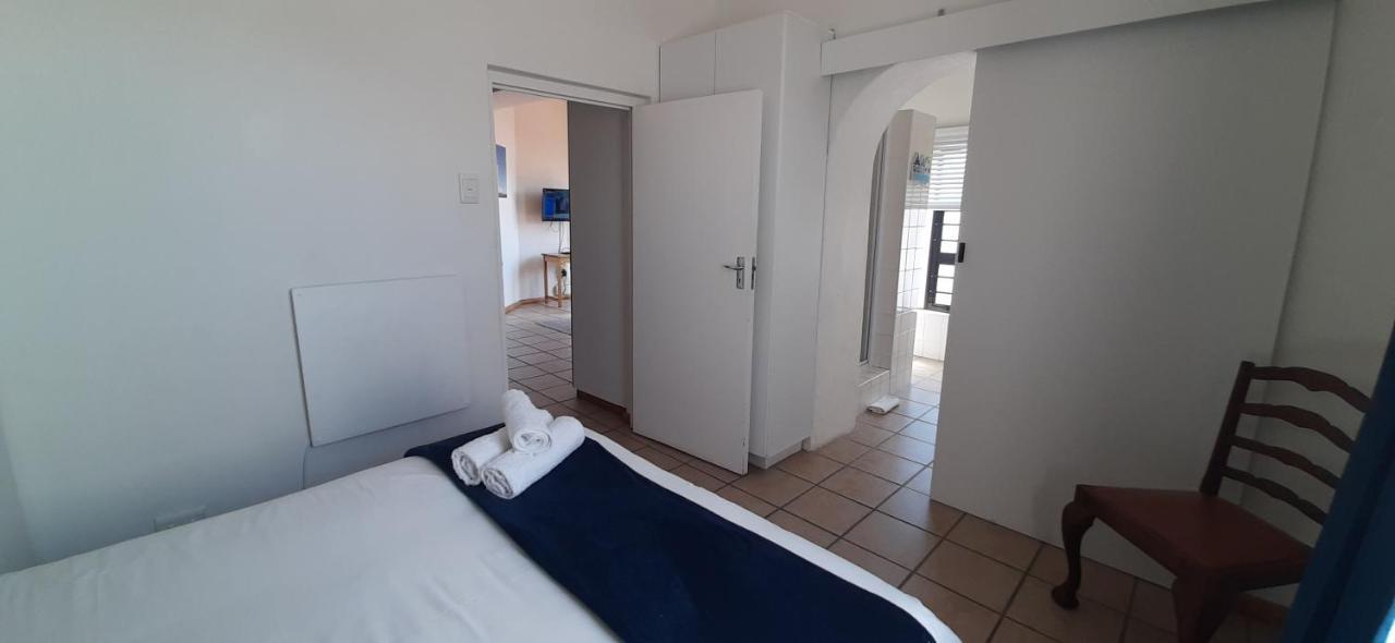 Oom Piet Accommodation Gansbaai Exterior photo