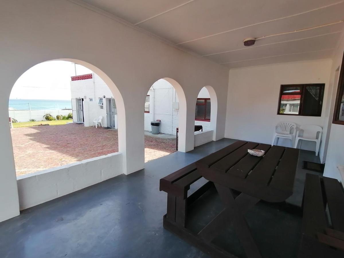 Oom Piet Accommodation Gansbaai Exterior photo